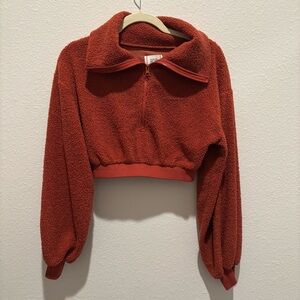 Burnt orange fuzzy cropped BDG sweater nwot s